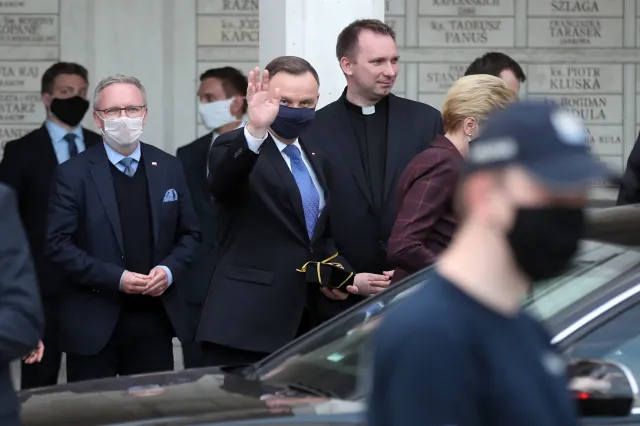 Prezydent o Trzaskowskim: On mówi, a ja robię - taka jest różnica