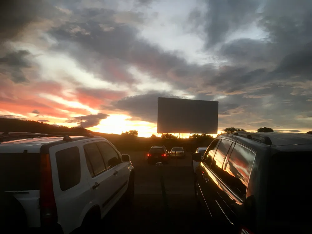 Koncerty Drive-In cieszą się wielkim powodzeniem
