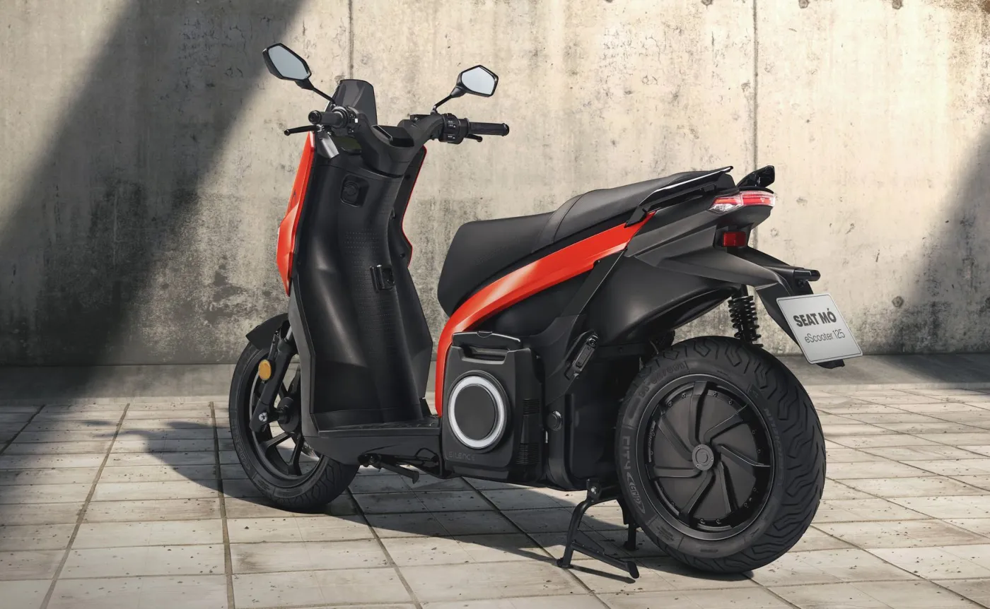 SEAT MÓ