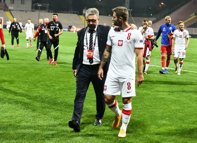 Były reprezentant Polski każe wszystkim ekspertom przepraszać Jerzego Brzęczka