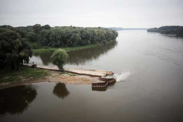 Warszawska woda jest czysta i bezpieczna? Ratusz odpowiada