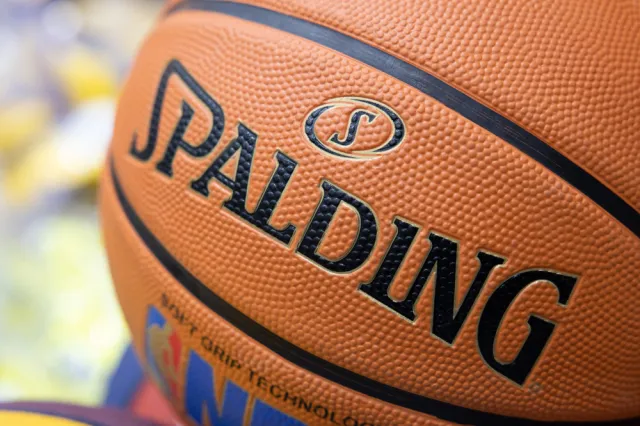 Liga NBA: Właściciel New York Knicks wyleczony z koronawirusa
