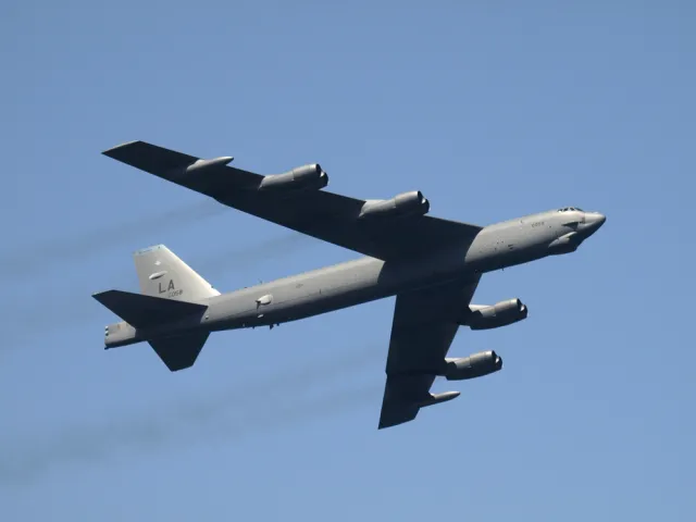 Polskie F-16 eskortowały amerykański bombowiec strategiczny B-52