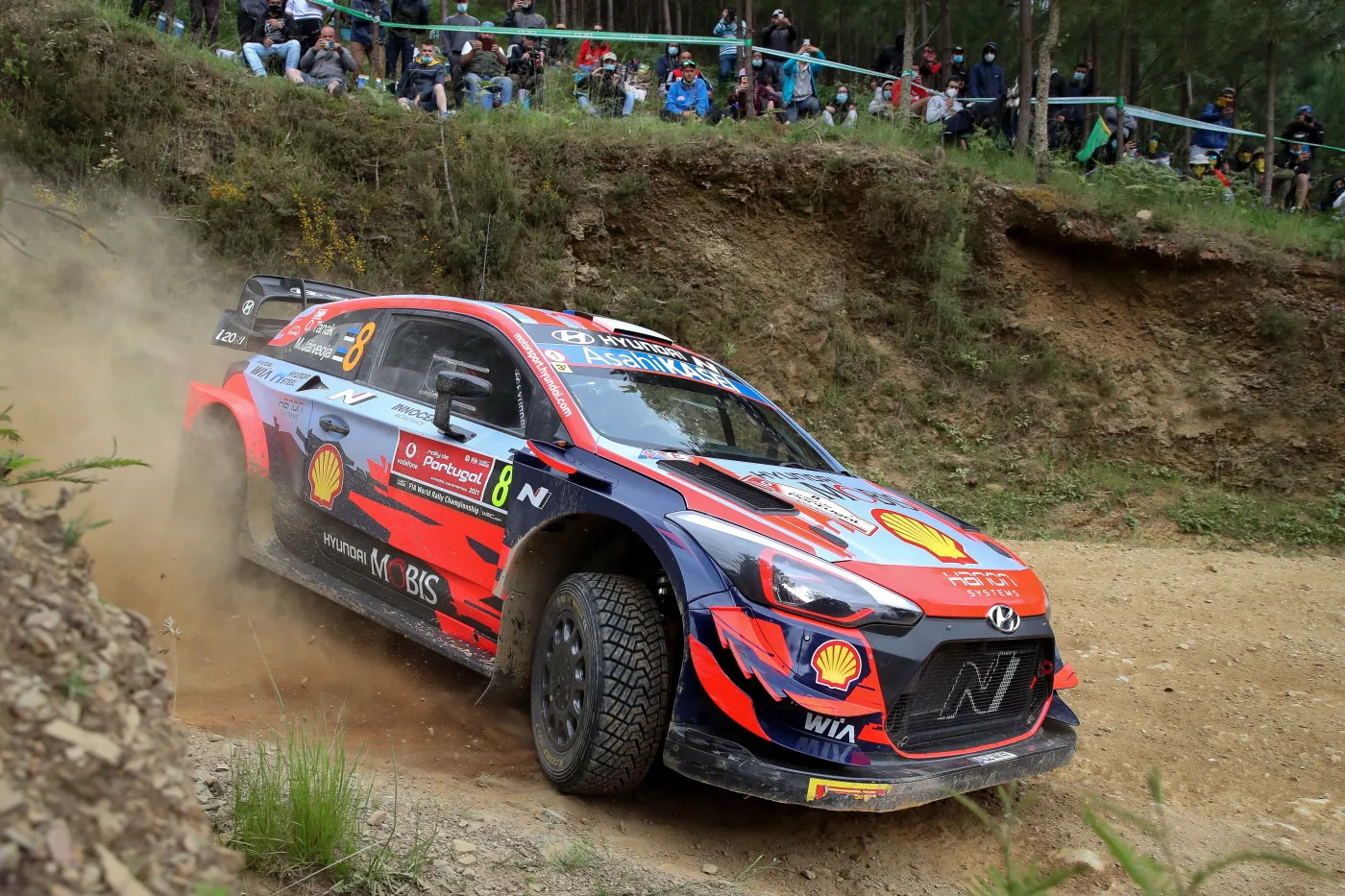 Tanak liderem Rajdu Portugalii po 1. etapie, Kajetanowicz drugi w WRC3