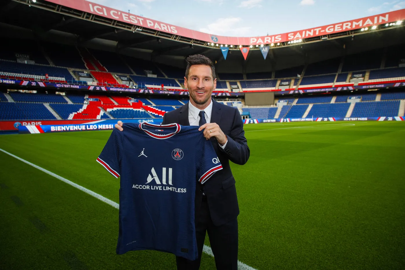 Leo Messi poza kadrą PSG na kolejny mecz paryżan
