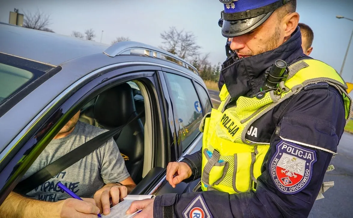 Jak zima rozpuściła kierowców. Dziś wielu straci prawo jazdy, posypią się kary