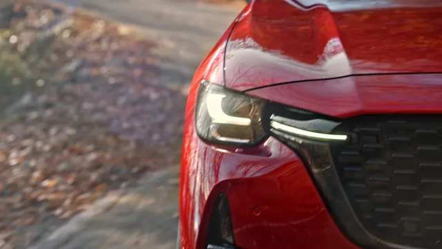 Mazda CX-60 zaskoczy silnikami i oświetleniem. Japończycy już świętują sukces
