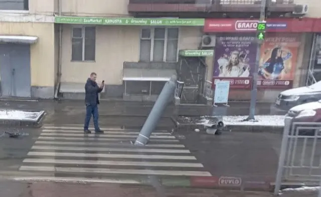 Dyrektorka polskiej szkoły w Charkowie: Cały czas strzelają