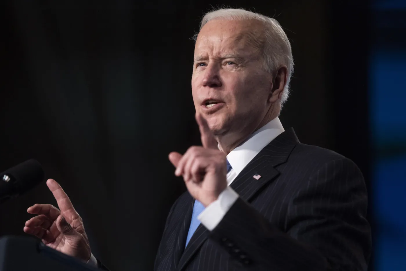 Biden tajemniczo: Nie możemy mówić o wszystkim, co wysyłamy na Ukrainę