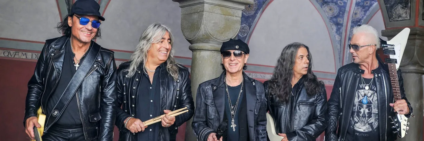 Nietypowa niespodzianka. Niemiecki Scorpions w hołdzie... Francji