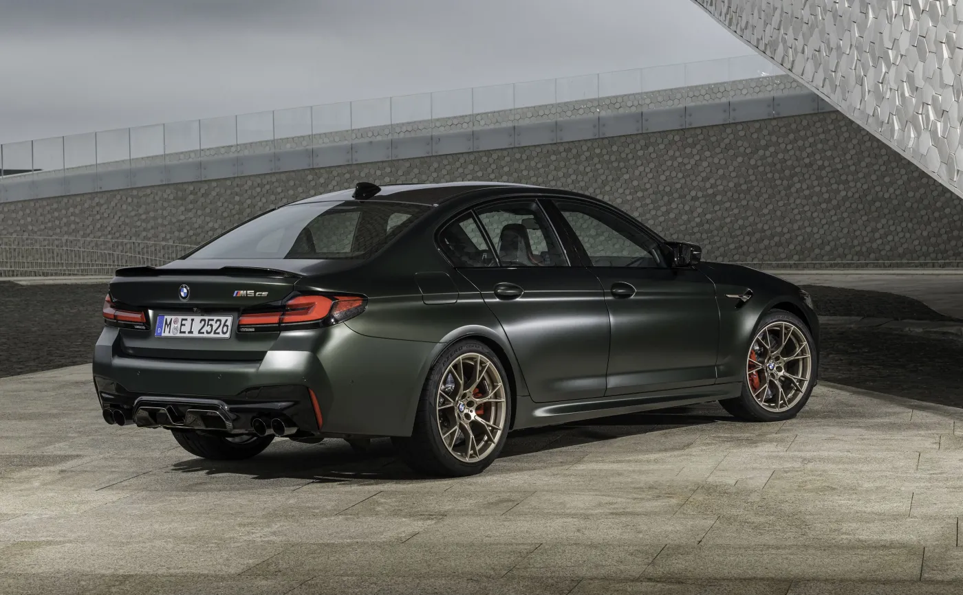 BMW M5 CS