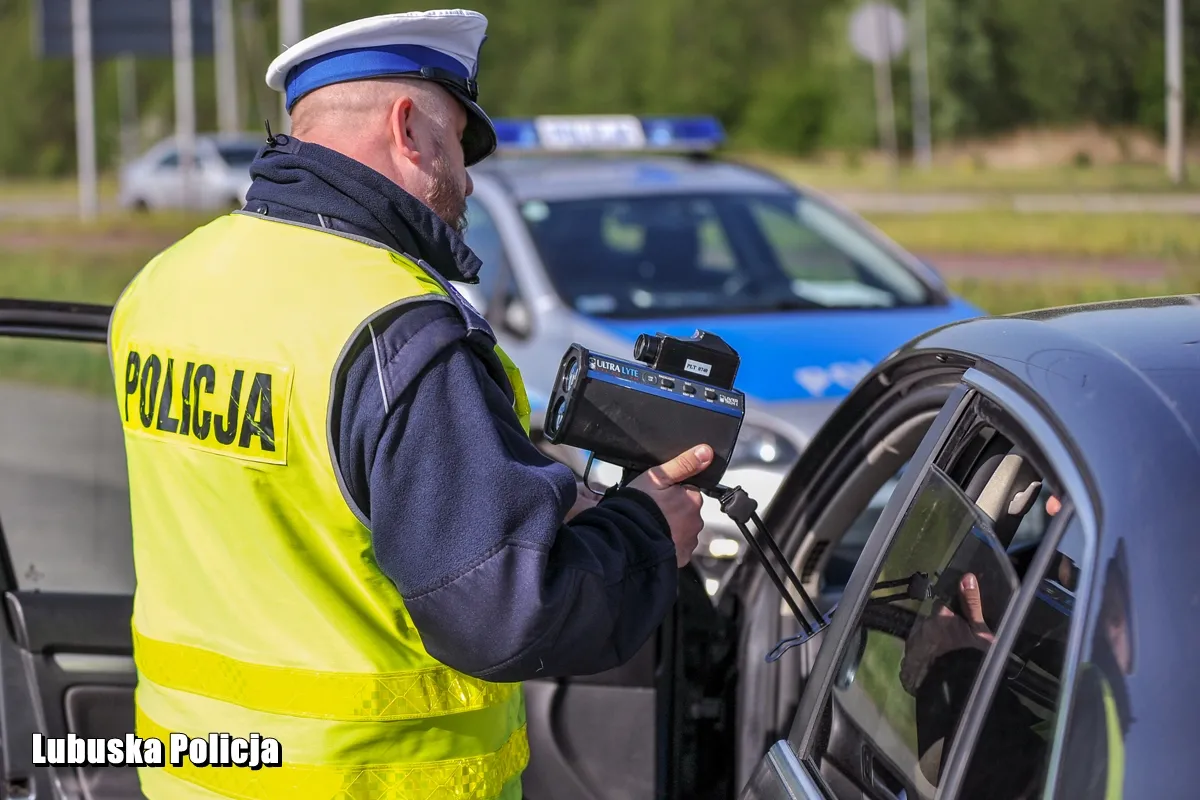 Majówka tragiczna na drogach. Więcej wypadków i zabitych