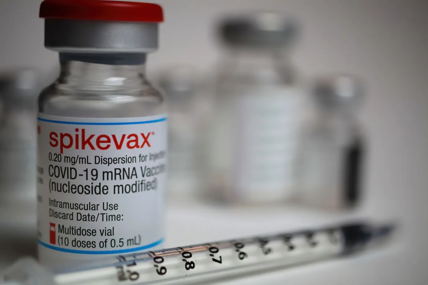 EMA zaleciła dopuszczenie szczepionki Spikevax u dzieci w wieku od 6 do 11 lat