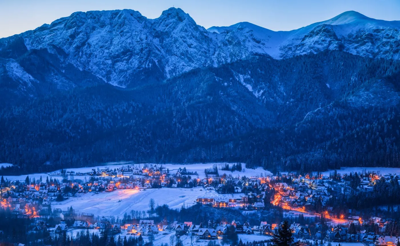 Przed świętami pociągi wrócą na tory pod Tatry. Będą kursowały także w ferie