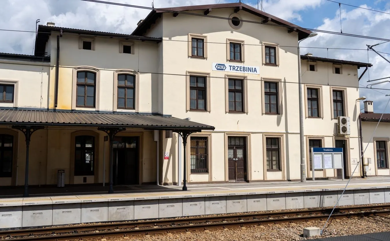 Nowe zapadlisko w Trzebini. Dziura ma ok. osiem metrów średnicy