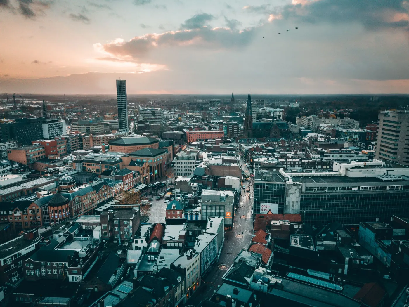 Władze Eindhoven podjęły decyzję: Nazwiska hitlerowców znikną z pomnika ofiar wojny