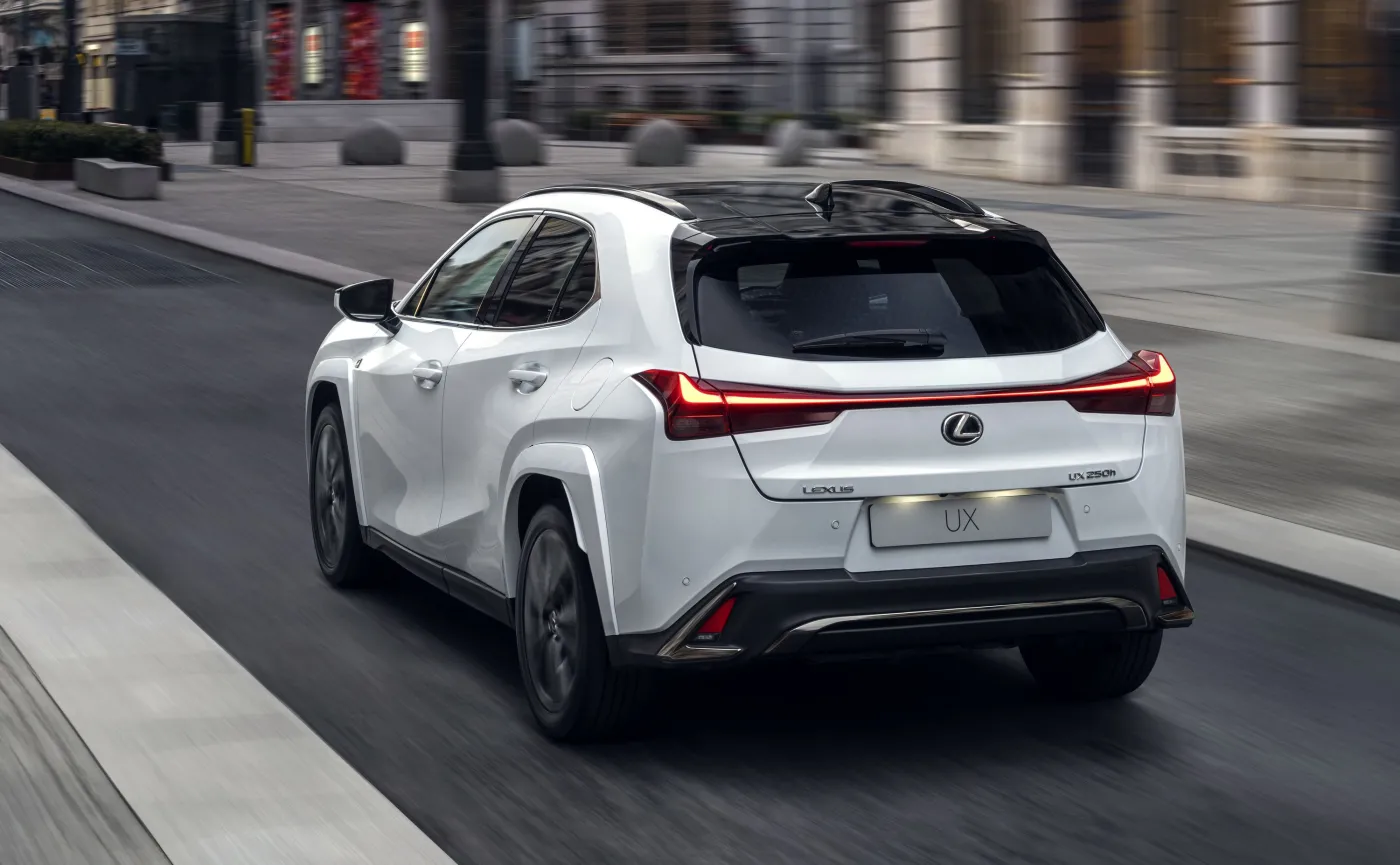 Lexus UX 250h