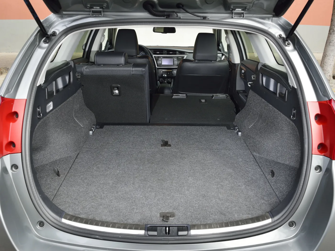 Używana Toyota Auris II (od 2012)