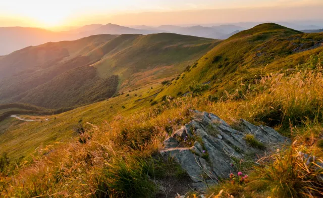 Bieszczady. Bardzo dobre warunki dla turystów, mogą pojawić się burze