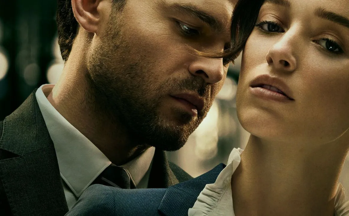 Trzeba zabić tę miłość. Erotyczny korpothriller Netflixa nie pozostawia złudzeń [#DobryCynk]
