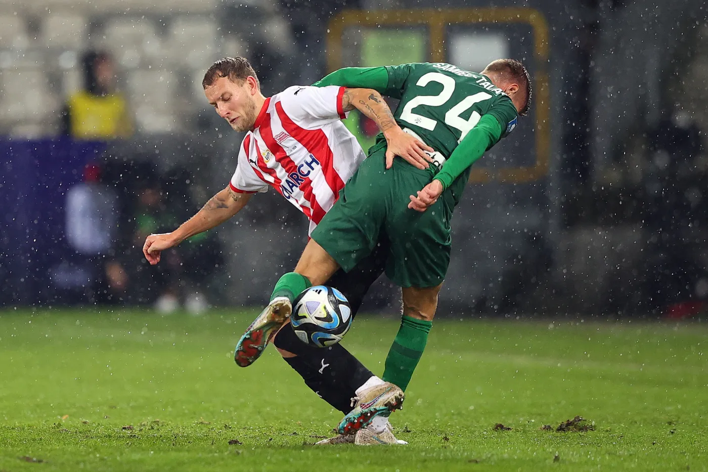 Leiva uderzył głową... Jugasa. Śląsk w "9" dowiózł 1:0 do końca meczu [WIDEO]