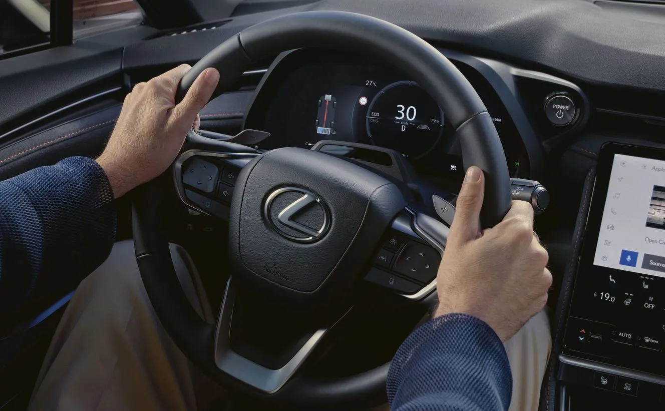 Lexus LBX