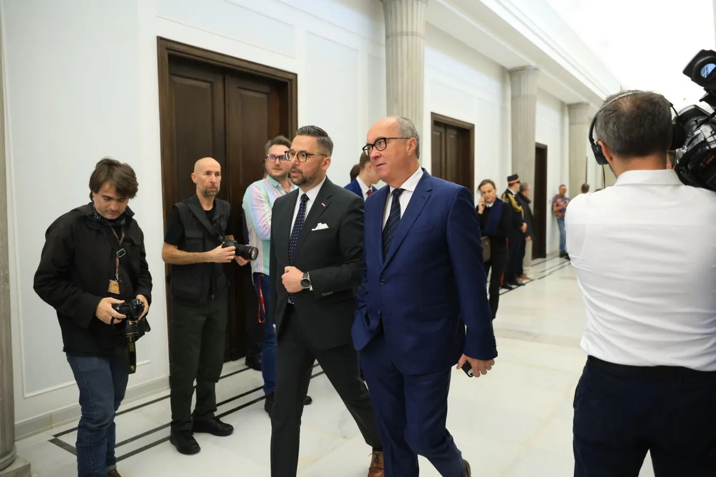 Współprzewodniczący Nowej Lewicy Włodzimierz Czarzasty (C-P) oraz poseł Lewicy Marcin Kulasek (C-L)