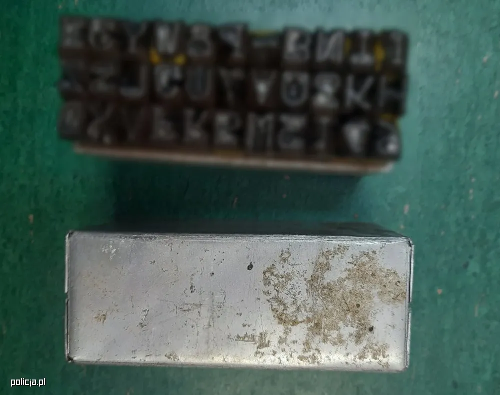 złodzieje zatrzymani dziupla pruszków