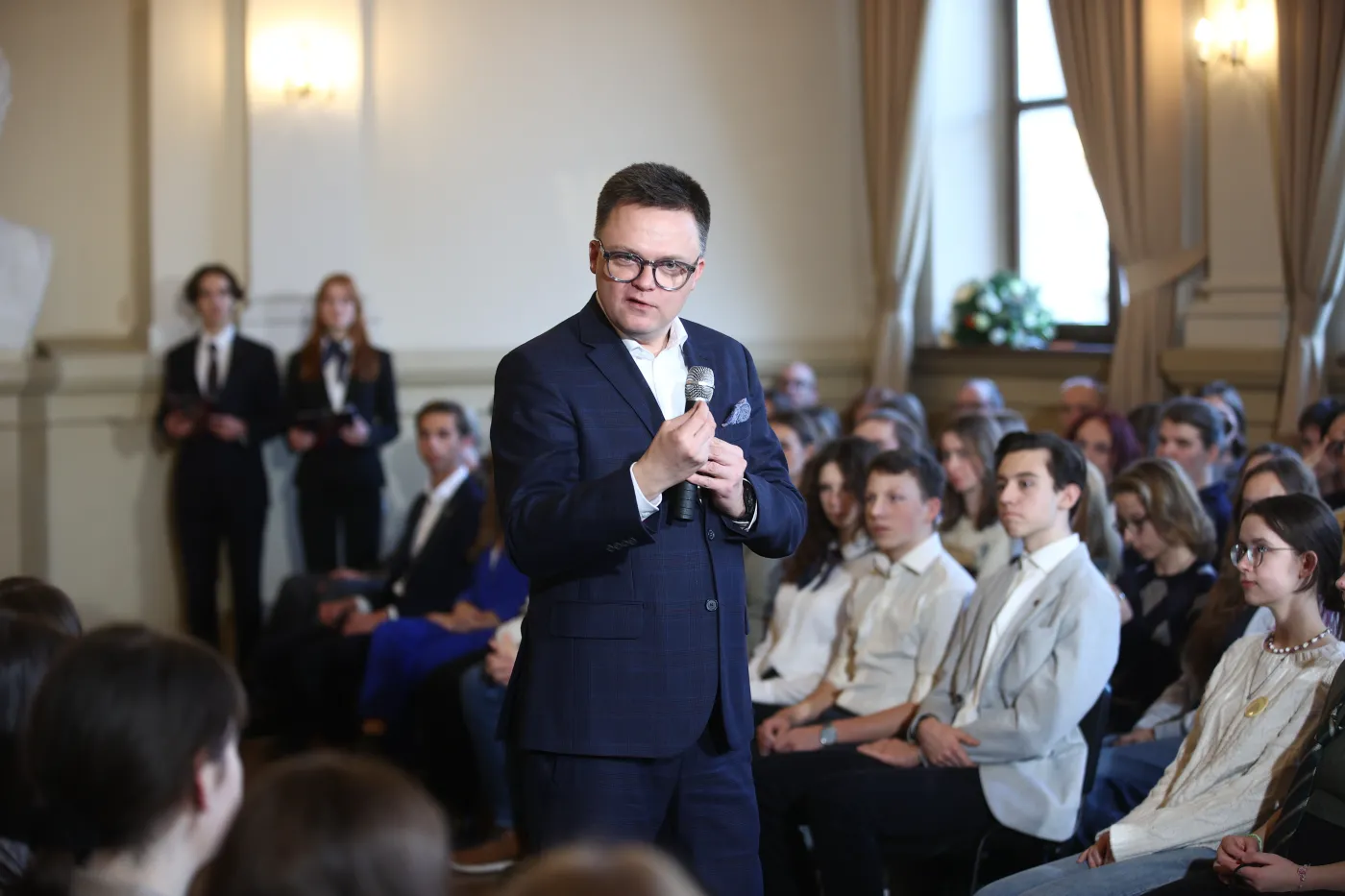 Hołownia: Trzeba obniżyć wiek wyborczy w Polsce do 16. roku życia