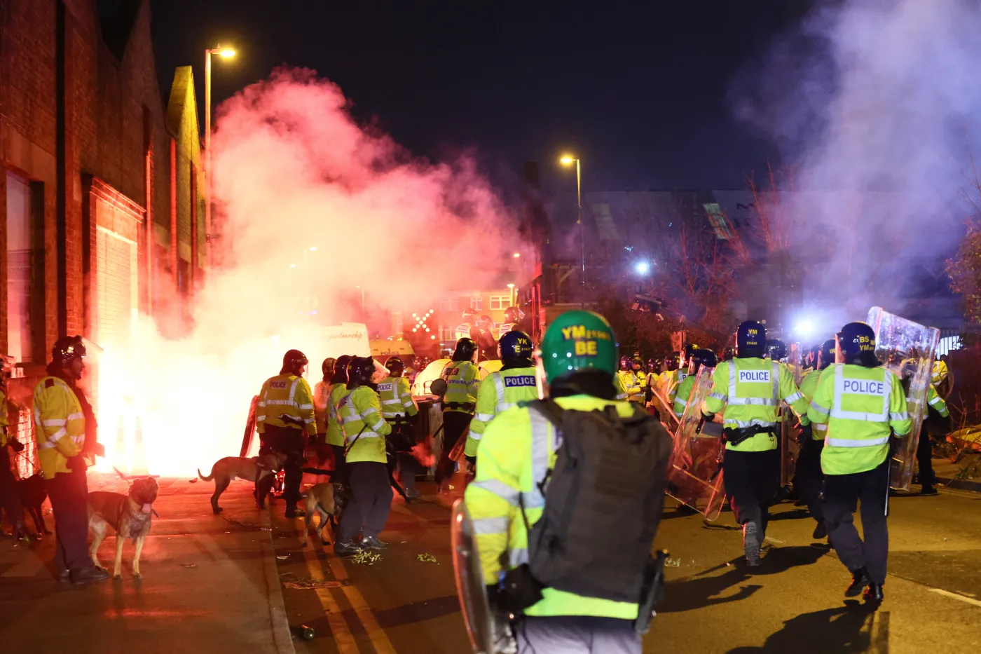 Birmingham w ogniu. Znów musimy się wstydzić za kibiców Legii Warszawa