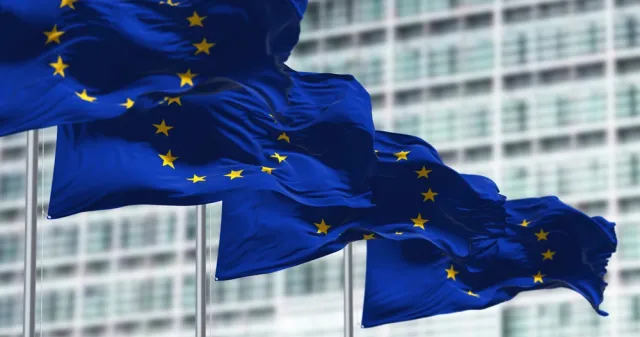 Rosyjskie pieniądze na odbudowę Ukrainy? Ważna decyzja Rady UE