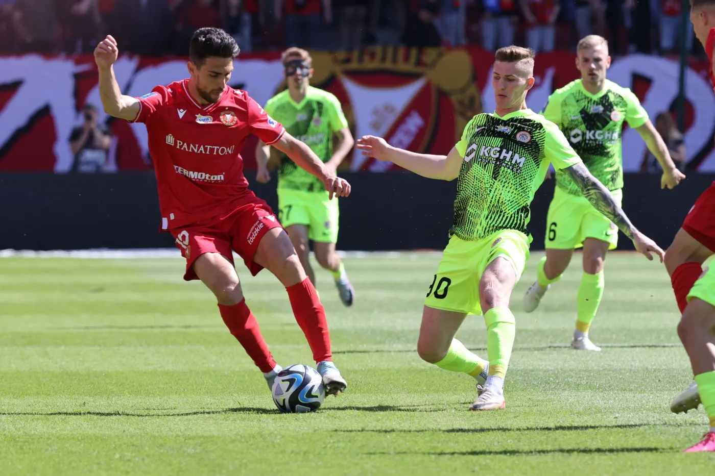 Kapitalny rajd Wdowiaka, piękny gol Poletanovica. Zagłębie wygrało w Łodzi