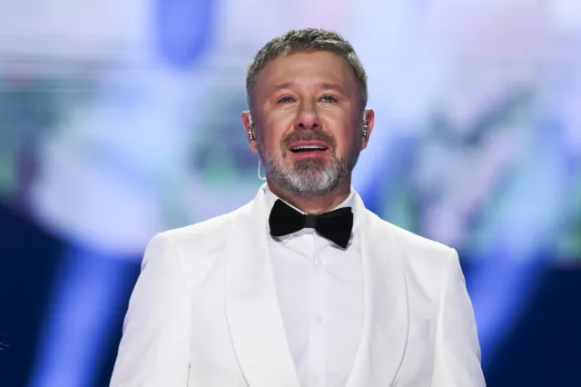 Andrzej Piaseczny wziął udział w Paradzie Równości. Kiedyś krytykował