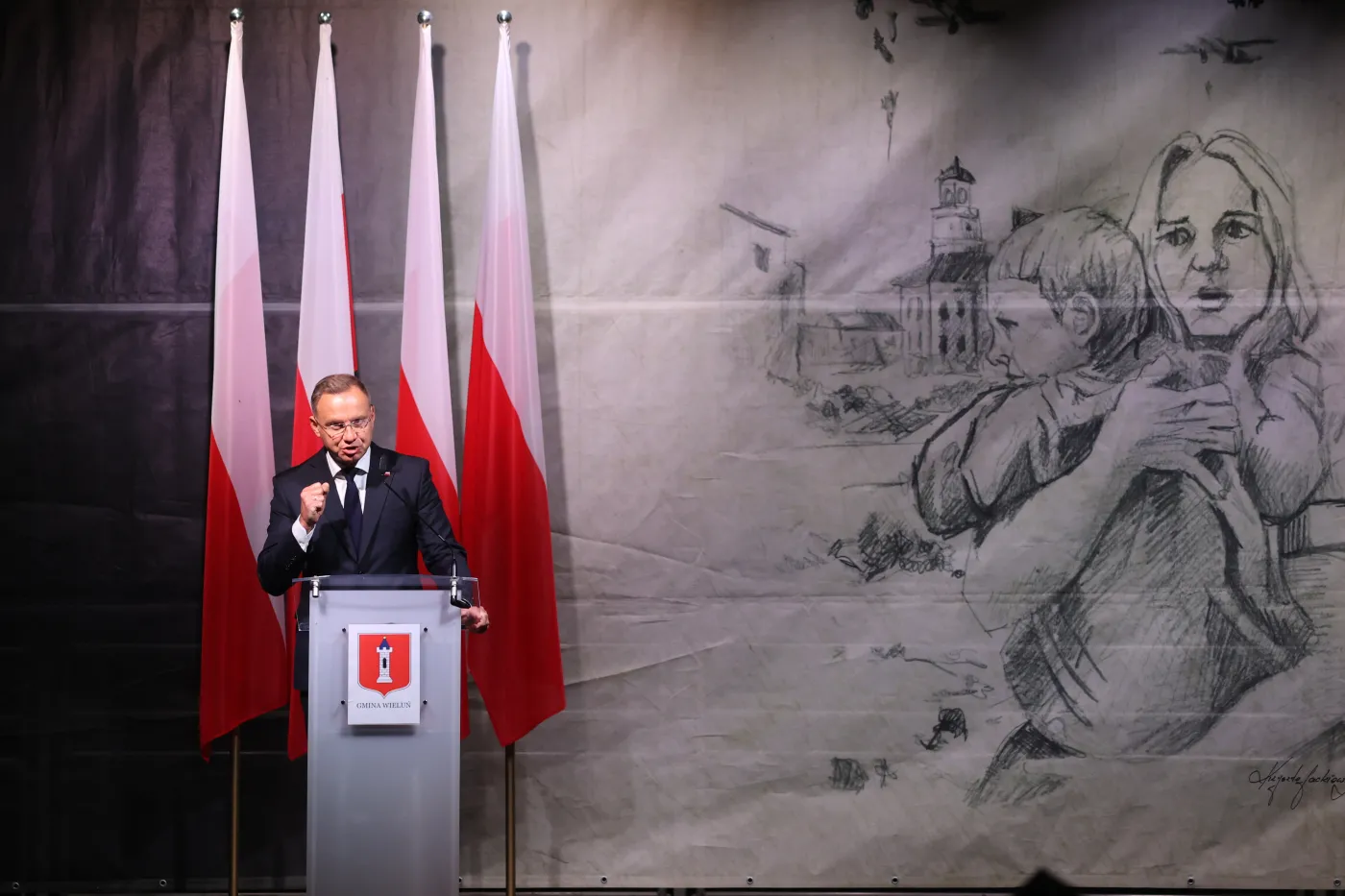 Prezydent w Wieluniu: Nie wolno ustępować imperializmowi. "II wojna światowa to wielka lekcja dla świata"