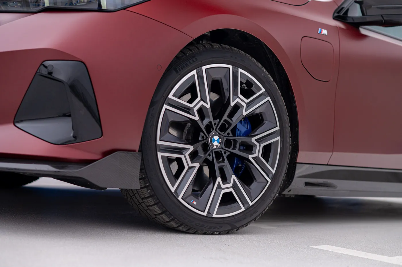 BMW 550e