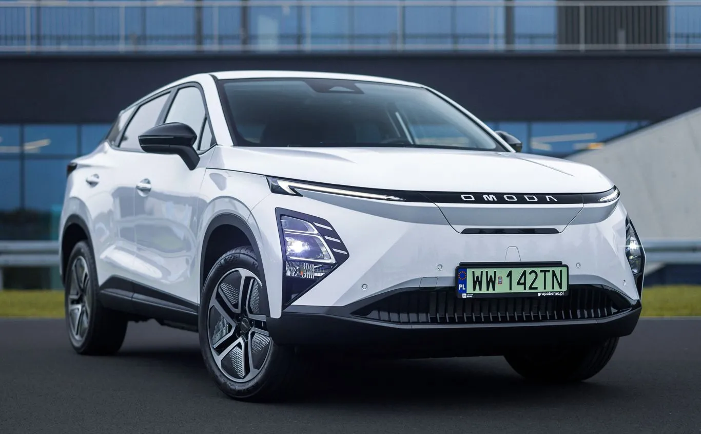 OMODA E5