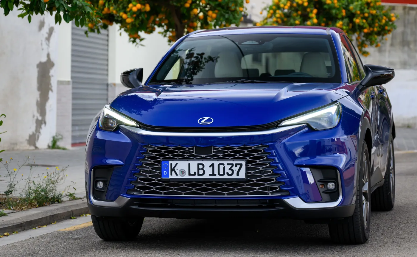 Lexus LBX