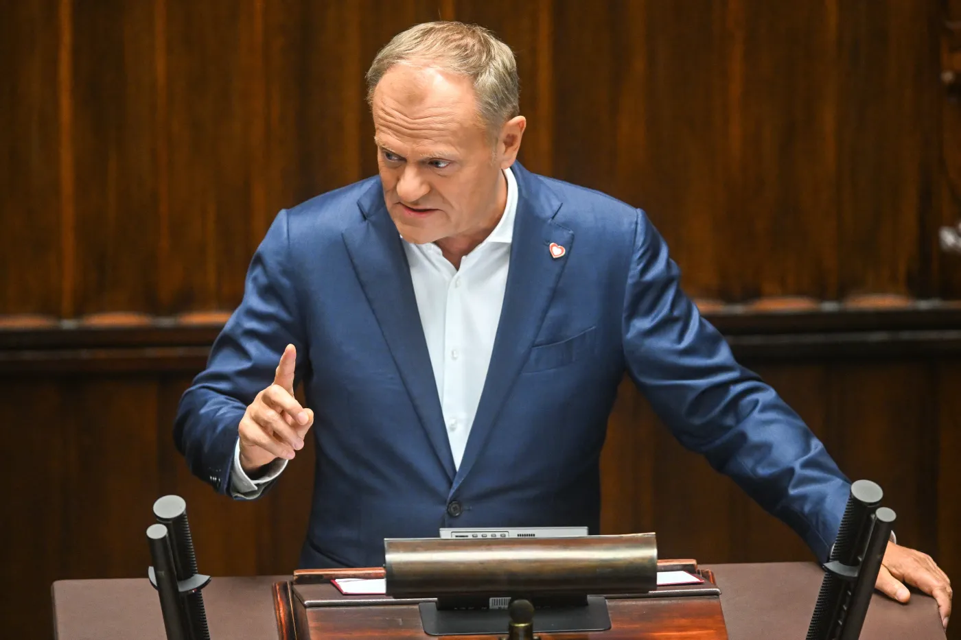 "Tak mówi Putin". Tusk uderza w Nawrockiego: Śmiertelnie niebezpieczne dla Polski
