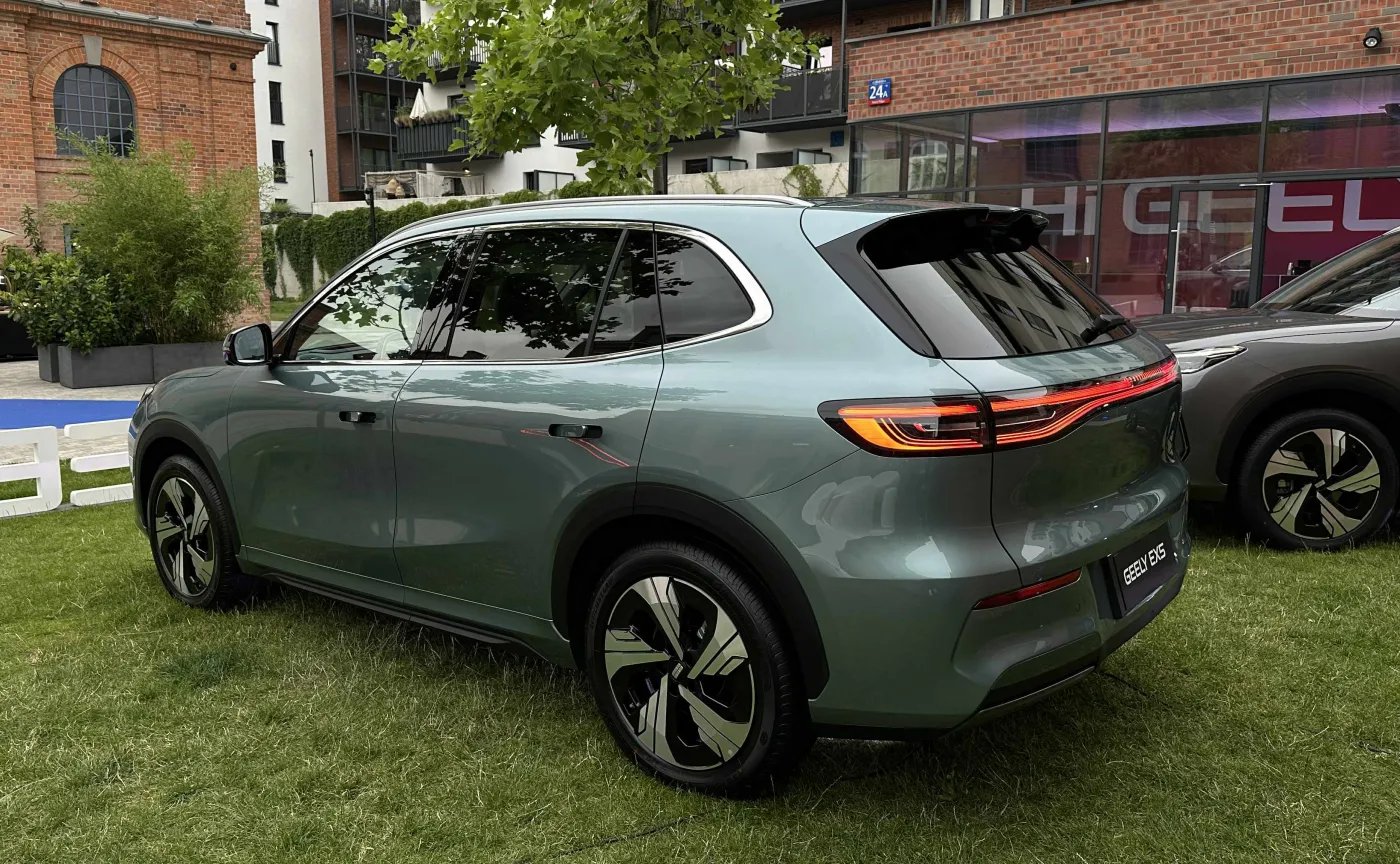 Sprzedali 5000 aut w ciemno. Nowy SUV wjeżdża do Polski