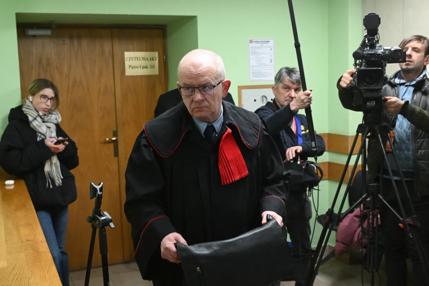 Sąd podjął decyzję w sprawie aresztu Zbigniewa Ziobry. Jest komentarz ministra Waldemara Żurka