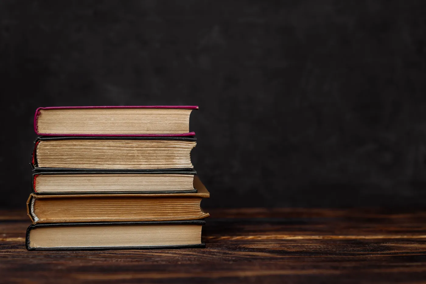 Arcydzieła literackie. Dopasujesz postać do powieści? Quiz dla moli książkowych