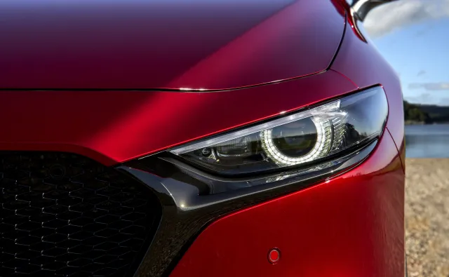 Znika największy problem aut spalinowych. Mazda ogłasza: Oto silnik idealny