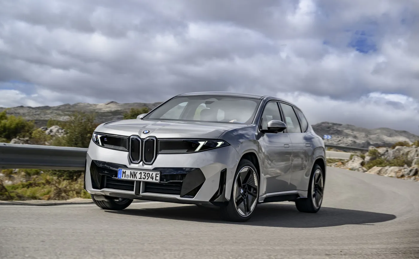 BMW iX3