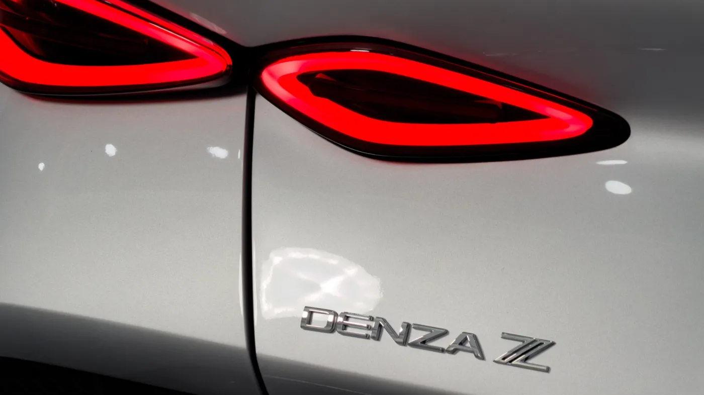 Denza Z