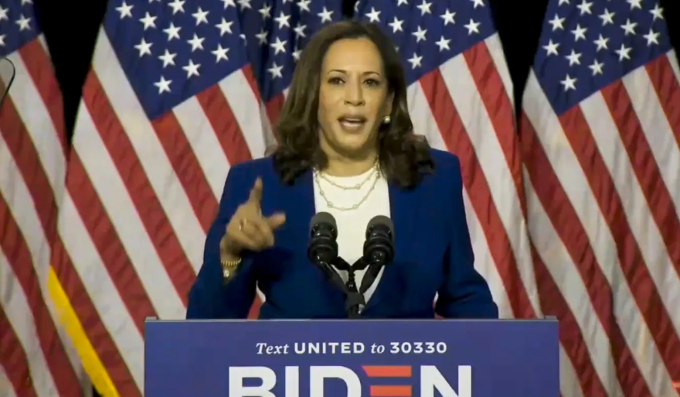 Kamala Harris bardziej pozytywnie oceniana niż Trump, Biden i Pence [SONDAŻ]