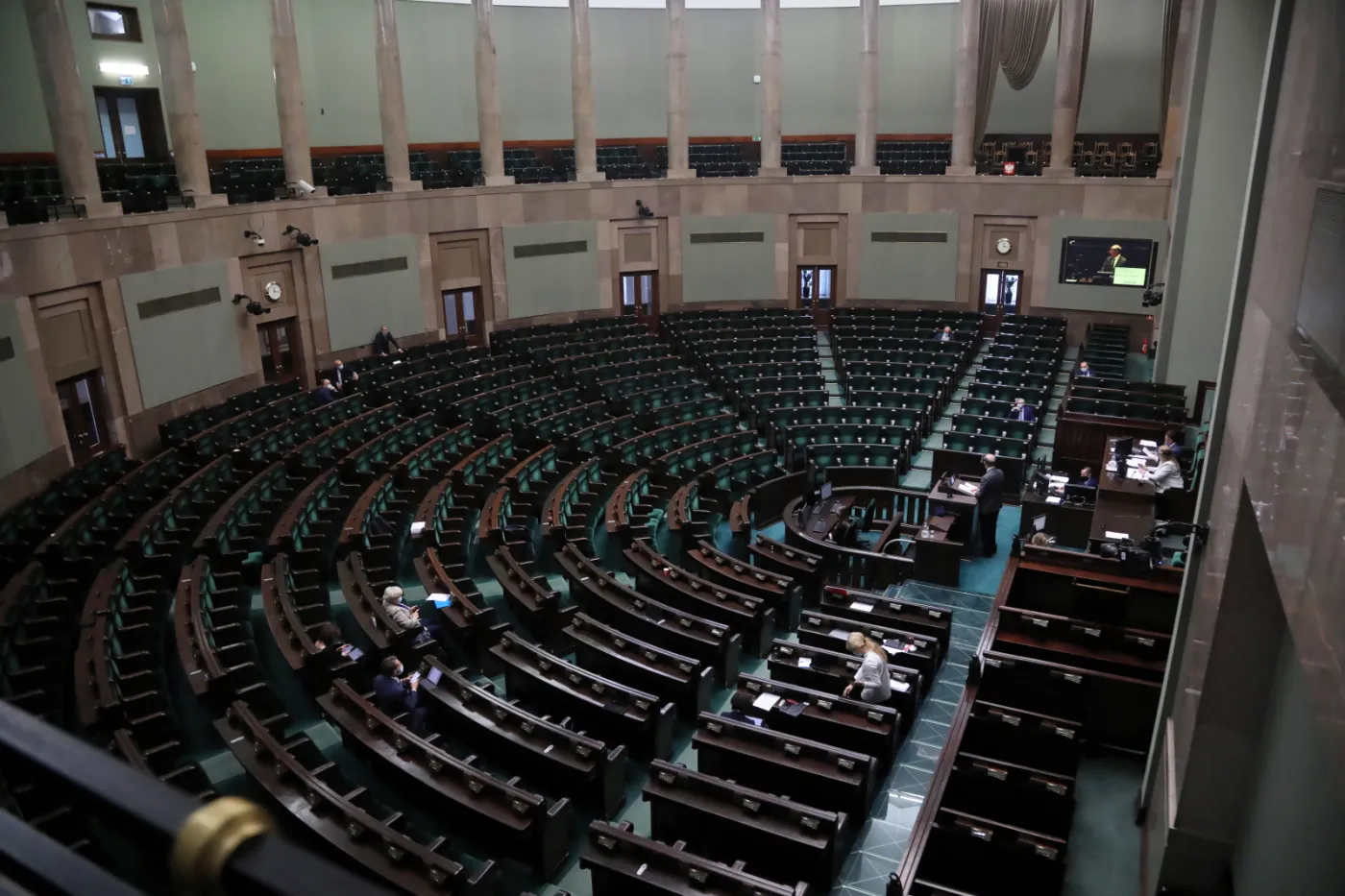 KO: W 2021 dług publiczny wyniesie 1,5 biliona zł. PiS każdego roku zadłuża Polaków na 100 mld zł