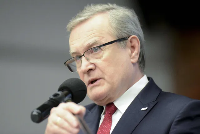 Prof. Gliński o wsparciu z FWK: Na każdą wydaną złotówkę musi być faktura