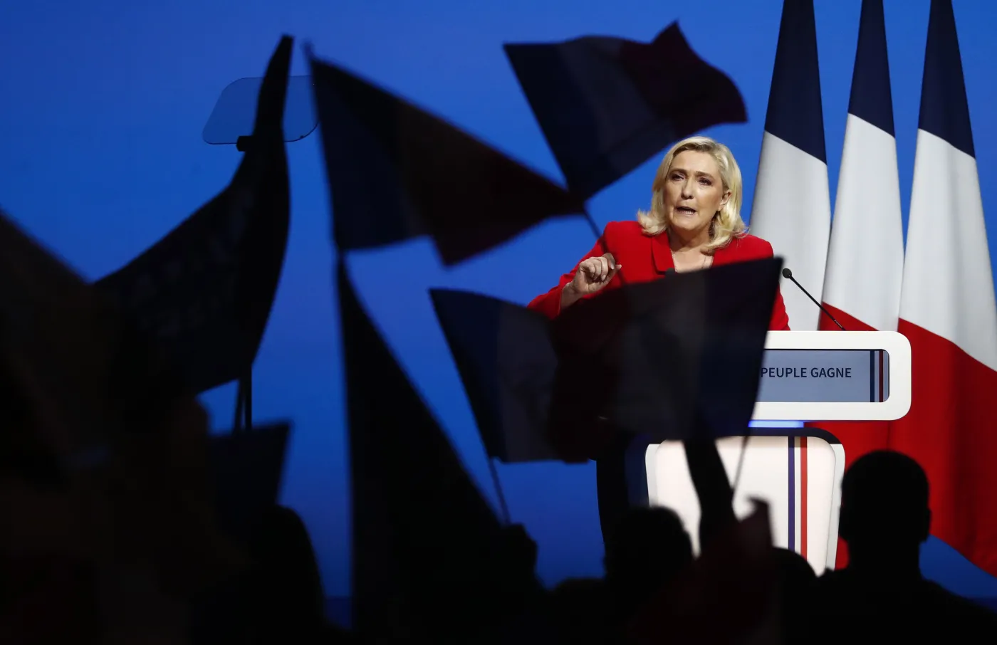 Prokuratura bada raport, który oskarża Le Pen o defraudację tysięcy euro