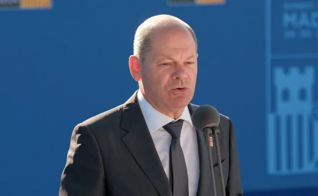 Scholz: Putin podjął decyzję o ataku na Ukrainę co najmniej rok przed inwazją