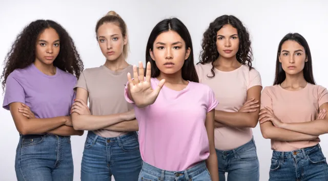 Aborcja, in vitro, zrównanie płac. Co siły polityczne proponują Polkom?